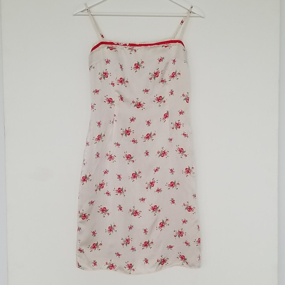 Vintage Dresses & Skirts - Vintage floral dress